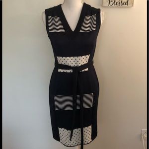 EnFocus Navy and White block Sleeveless Dress